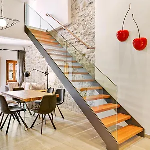 Bona Casa Con Vistas Al Centro De Apartamento